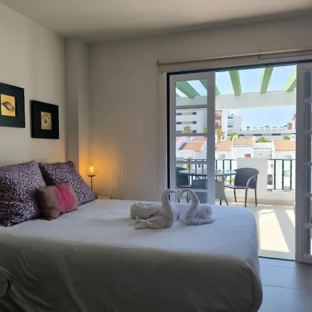 Exclusivo Pie De Playa アデヘ