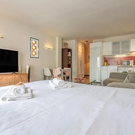 Exclusivo Pie De Playa Apartmán Costa Adeje (Tenerife)